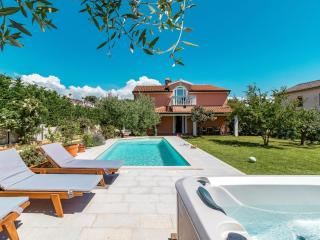Apartment Petar-1 by Interhome - 0