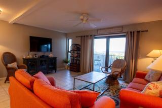 Sea Winds 37 Oceanfront Oasis - 6