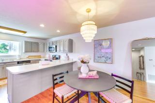 Chic Morgantown Vacation Rental - 2 Mi to WVU! - 5