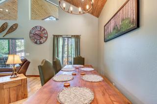 Airy Pinetop Cabin with Fireplace and Golf Access! - Indian Pine - 2