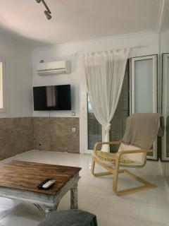 Dori's Seaside Apartment - Athens - 6