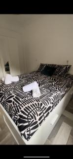 Lovely Rooms en piso compartido - Seville - 8