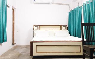 Amma Ka Ghar - Varanasi - 0