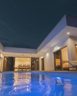 New villa with heated pool Prolozac - Donji Proložac - 8