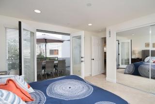 310 and a half Iris Ave - Newport Beach - 3