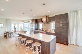 Hot Tub and Lake Views Lake Chelan Lookout Home! - Chelan - 6