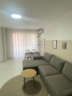 Lulu Suites - Gray - Golem - 0