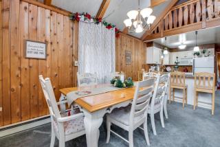 Fire Pit and Community Perks Gouldsboro Cabin! - Gouldsboro - 5