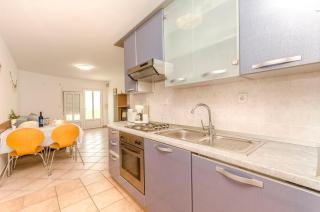 Apartment B & R with a Sea View - Srima - 7