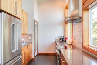 Beautiful Lake Coeur dAlene Retreat Deck and View! - Worley - 3