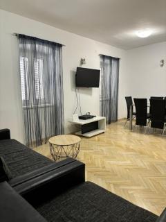 Apartment Citadela Old Town - Budva - 0