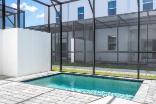 Brand new 4 Bed with Loft Villa for all - 4