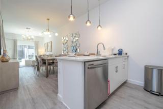 Brand new 4 Bed with Loft Villa for all - 8