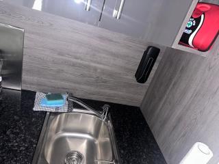 The White Lion Hotel, Church Road, Yate BS37 5BG Self-check-in FREE PARKING Walk away from the centre of Yate! - Yate - 9