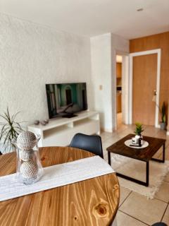 Hermoso departamento en la mejor zona de Mendoza - Mendoza - 0