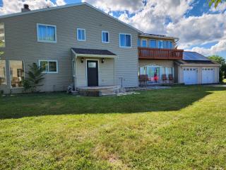 Summit Sanctuary with EV Ready Mountain Views - Poughkeepsie - 7