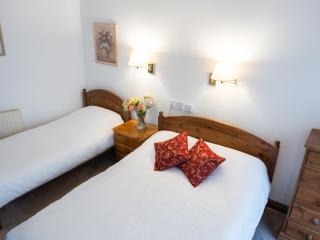 Garden Hotel - Bangor - 8