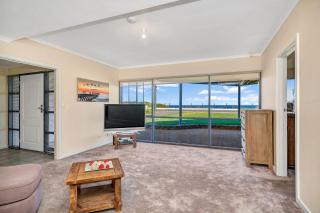 Sail Away - Aldinga Beach - C21 SouthCoast Holidays - 3