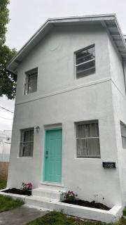 203 Miami Shared Rooms for Men Central Comfortable, Affordable - 5