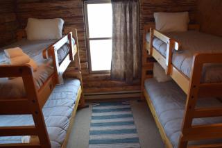 Hidden Valley Heaven - WiFi - Satellite - Washer - Dryer - Wood Stove - Semi-Secluded - Quiet Neighborhood - Beautiful Views - Red River - 1