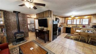 Knotty & Nice - Pet Friendly - Fireplace - Washer - Dryer - Grill - Red River - 5