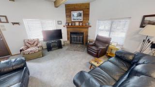 LRM Cabin - - Red River - 7