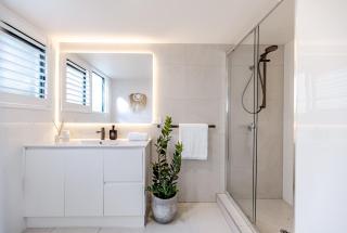 Chez Belle, Noosa's Luxe Coastal Collection - Sunshine Beach - 4