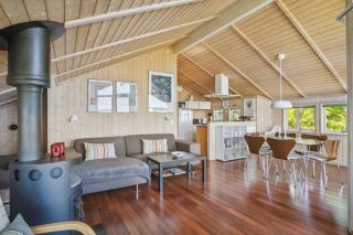 Beach House With Sea View Of The Great Belt - 7