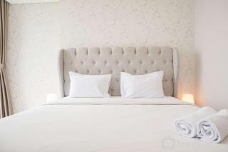 Modern Look 1BR with Golf Island and Sea View Gold Coast Apartment By Travelio - Jakarta - 9