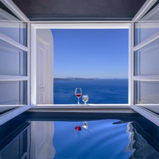 Thirea Studios - Oia - 0