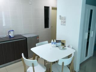 Vista Alam Studio Pool View - 7