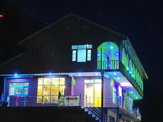 Sunrise Hotel and Restaurant Mastan Gurez - Kanzalwan - 2