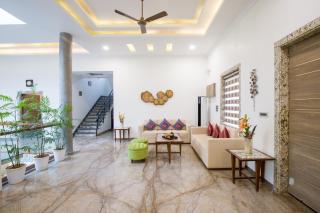 ELIVAAS Shourya Celesta Luxe 3BHK Villa with Pvt Pool, Udaipur - 7