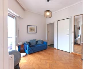 Central Pagrati Apartment with Park View Balcony - opp Pangrati Grove - Atene - 3