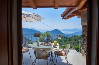 Baita Gabriele con Terrazzo e Vista Lago per 4 Persone - Aurano - 8