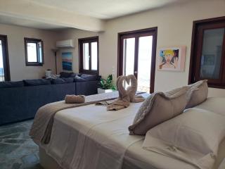 Dorothea Panoramic Villa - 1