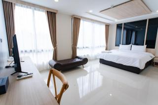 โรงแรมกัญธิญา การ์เด้น Kanthiya garden hotel - 1