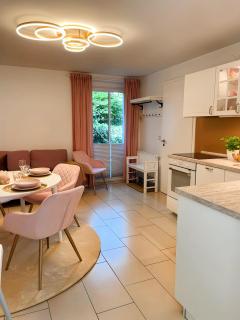 Schöne Ferienwohnung mit großem Garten und Terrasse, #3 - Senftenberg - 3