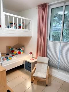 Schöne Ferienwohnung mit großem Garten und Terrasse, #3 - Senftenberg - 4