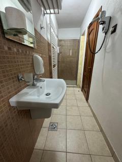 Pensiunea Casa Rica - Călimăneşti - 5