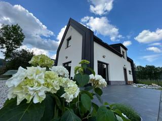 BLACK & WHITE HOUSES - Niedzica - 0