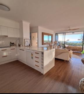 Luxury Personified on Alex - Beach Views 2 Bed - Alexandra Headland - 3