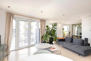 JOIVY Fabulous Apartment with Bay View Terrace - 8