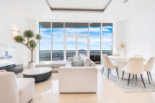 Palm Home next to Nakheel Mall with Private Beach - Dubai - 9