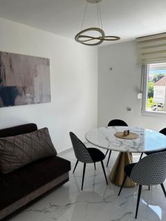 Apart-pool Tivat - Tivat - 8