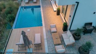 Omena Luxury Villas - Bar - 6