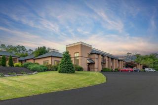 Comfort Inn Pocono Lakes Region - Lake Ariel - 0