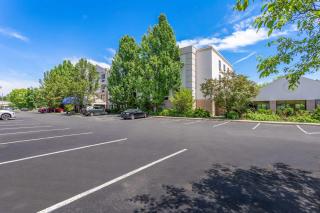 Comfort Inn - White River Junction - 8