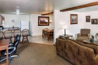 The Ridgeline Hotel at Yellowstone, Ascend Hotel Collection - Gardiner - 5