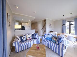 Reetland am Meer - Premium Reetdachvilla mit 3 Schlafzimmern, Sauna und Kamin H21 - Dranske - 9